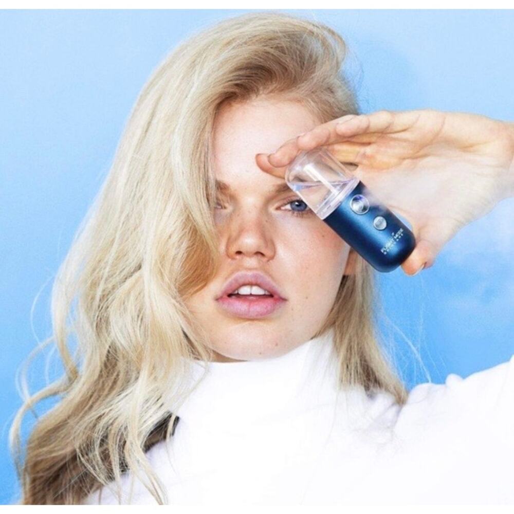 Badgley Mischka Rechargeable Portable Mist Spray